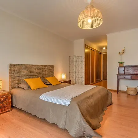 Feriehus A Casa Minhas Netas Caldas Da Rainha