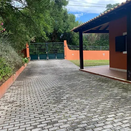 A Casa Minhas Netas