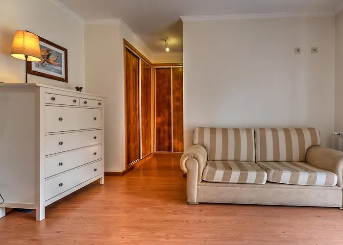 A Casa Minhas Netas Vakantiehuis Caldas Da Rainha