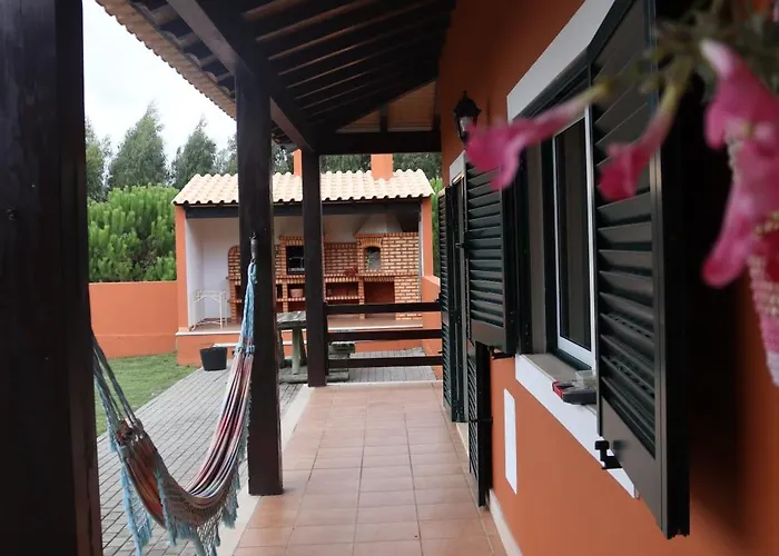A Casa Minhas Netas Vakantiehuis Caldas Da Rainha