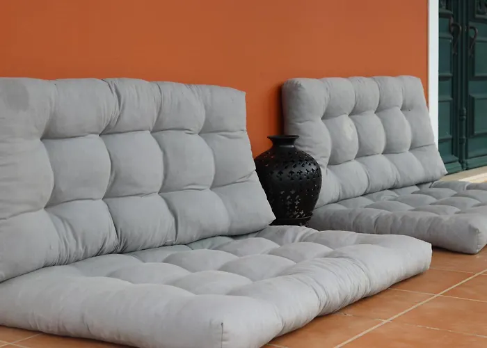 A Casa Minhas Netas * Caldas Da Rainha